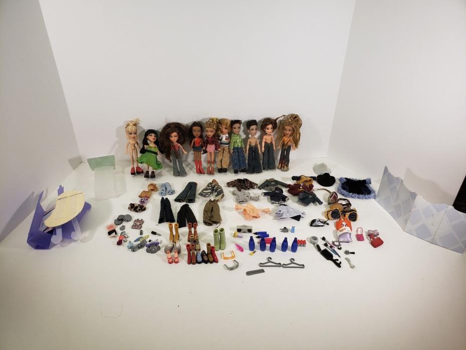 2002 LIL Bratz Lot of Mini Dolls w Clothes Shoes accessories 6 Girls, 4 Boys MGA