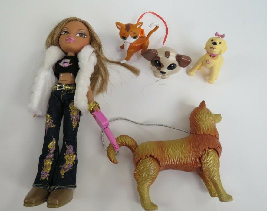 Bratz Doll - Yasmin walking dog on leash plus additional dogs & cat  (BZ72)