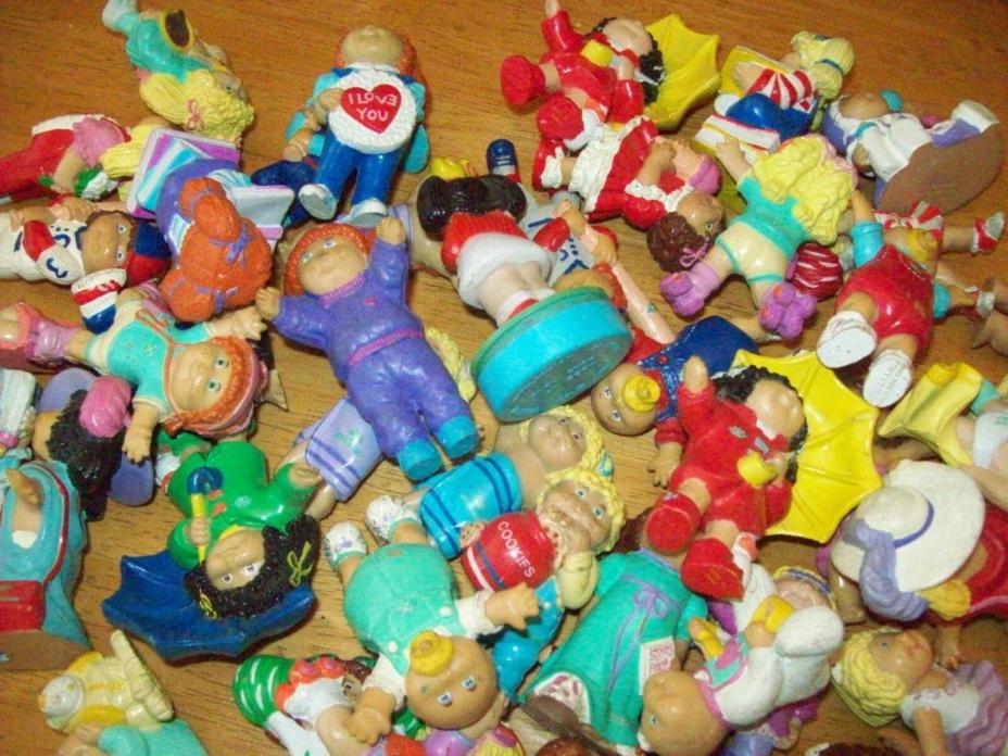 Vintage Cabbage Patch doll figurine lot 44 figurines