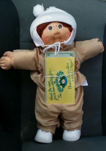 Vintage Cabbage Patch Doll complete w/out fit chuck wyatt papers 1983
