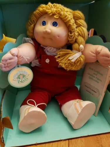 Vintage Cabbage Patch Kids Doll 1987 Girl Blue Eyes Dimple Violetta Norma in Box