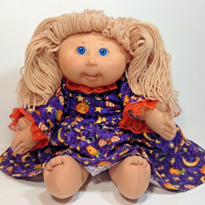 Cabbage Patch Doll Halloween Dress Golden Brown Yarn Hair 17