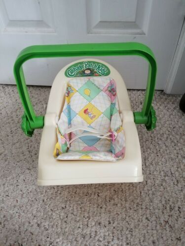 Cabbage Patch Kids~Coleco~1983~Yellow Green Rocking Baby Carrier~Seat Belt~Pad