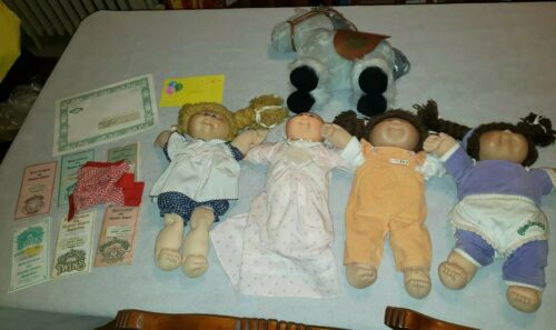 CABBAGE PATCH KIDS Lot of 4 Original 1970s and 80s With extra clothes