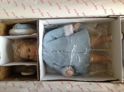 DANBURY MINT SHIRLEY TEMPLE SUNDAY BEST FROM THE TODDLER COLLECTION New