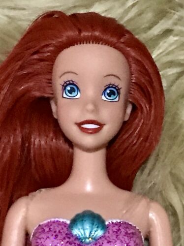 Mattel THE LITTLE MERMAID Singing  ARIEL Doll - Changes from Mermaid to Princess