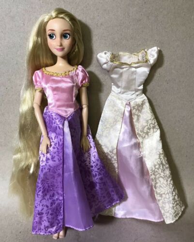 Disney Store Exclusive Tangled Rapunzel Singing Doll and Wedding Dress - RARE!!