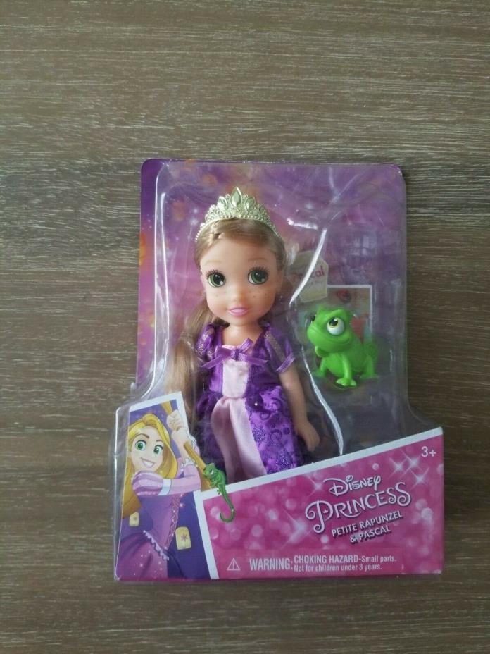 Disney Petite Princess Doll Rapunzel & Pascal NEW