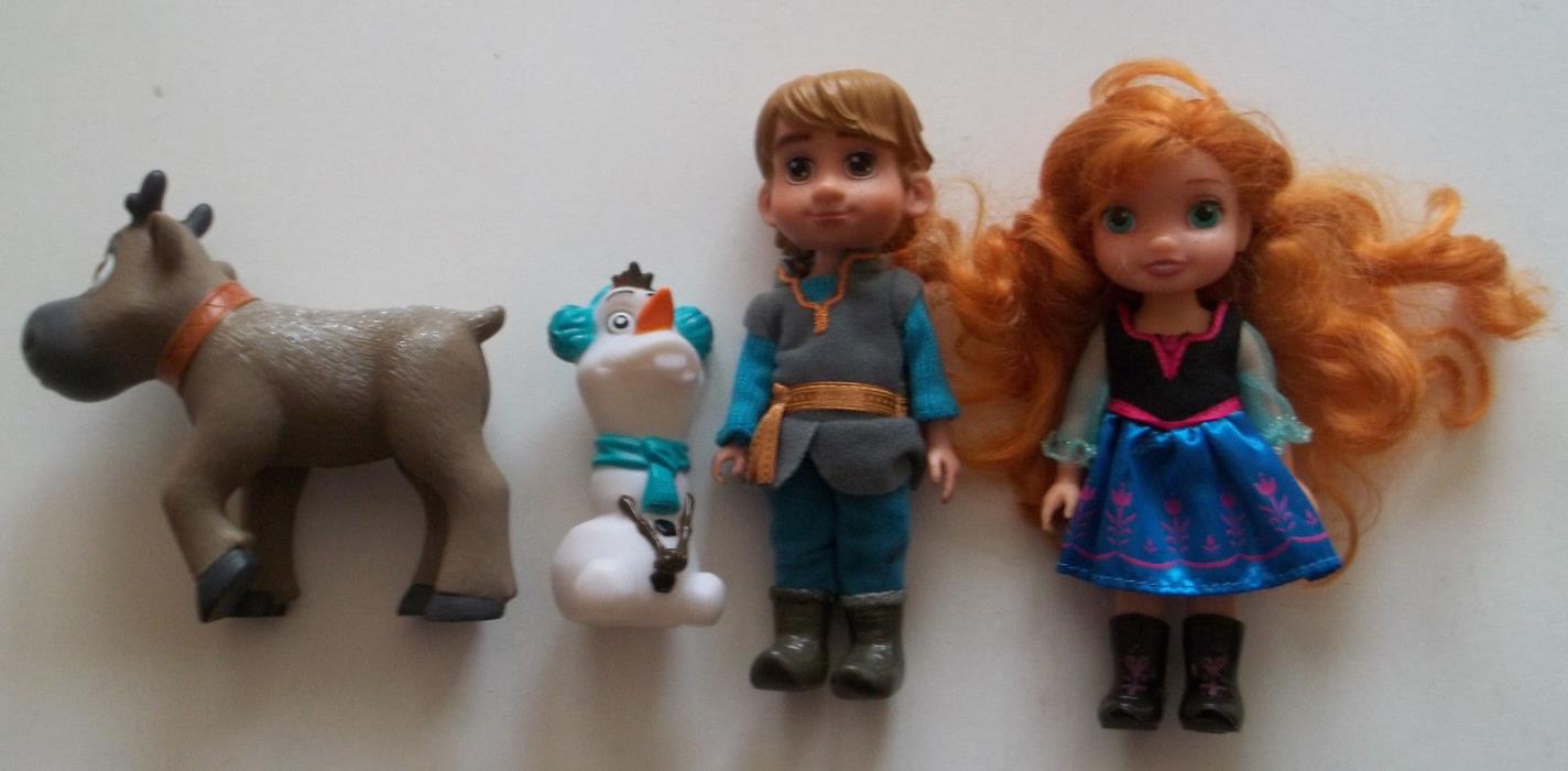 Lot of 4 DIsney Frozen Mini Toddler Dolls