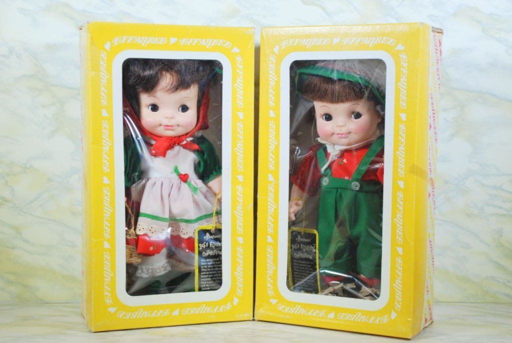 VINTAGE  JUST FRIENDS ALPINE HIKER GIRL 6206 & ALPINE HIKER BOY 6205 NEW IN BOX