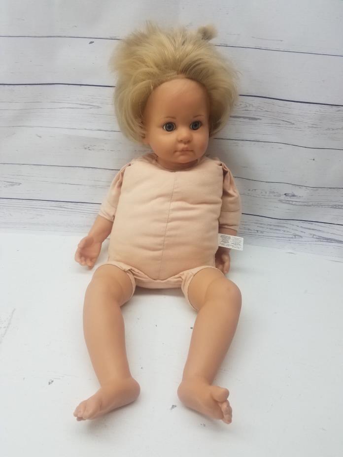 Gotz Hildegard Gunzel #451-20 Vinyl Cloth Blonde Blue Eyes Newborn Toddler Doll
