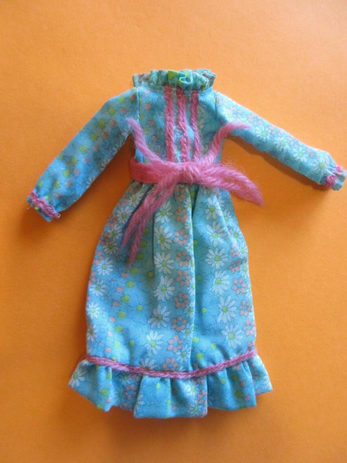 *** Vintage The World of Love HASBRO FLOWER GIRL Doll #4410 Original Aqua Dress