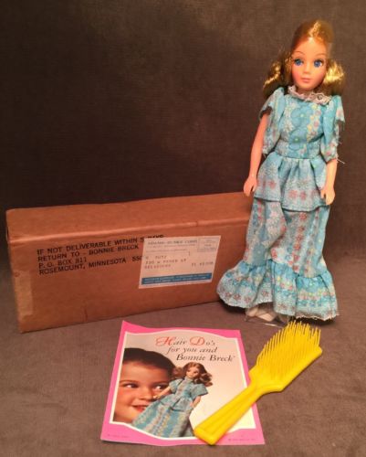 Vintage Hasbro Bonnie Breck Doll Original Shipper Box Brush Stand Booklet