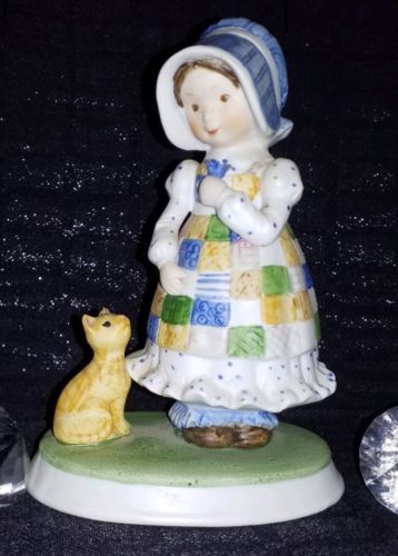 Blue Girl Holly Hobbie Cat Figurine Figure Designers Collection 1979