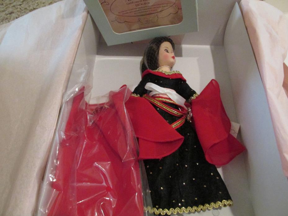 Morgan Le Fay   Doll Madame Alexander for two daydreamers 41415