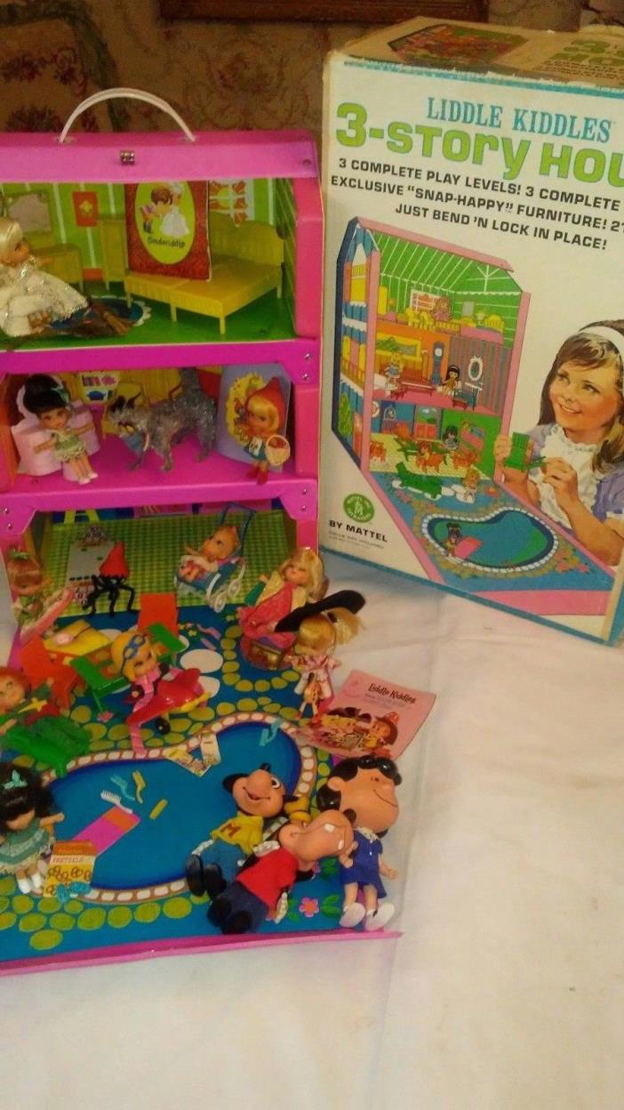 Vtg.  Mattel Liddle Kiddle 3 Story House, Baby Liddle, Cinderiddle, Muffet, Red
