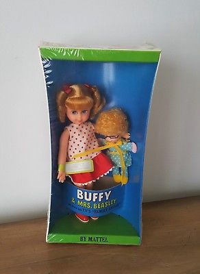 PRISTINE MINT! Vintage 1967 Buffy and Mrs. Beasley SEALED IN BOX ORIGINAL!