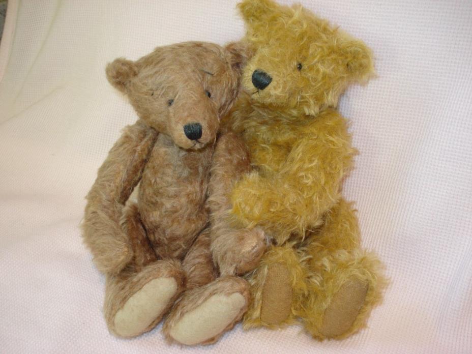 Two 11-Inch Mohair Bears “My Old Friends” Pam Holton Treasured Trunk Collection
