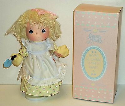 Precious Moments Jessy Musical Applause Doll # 16523 Tune is Waltz of the Flower