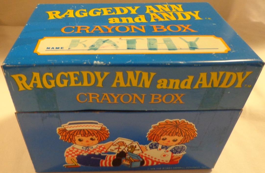 RAGGEDY ANN & AND ANDY BOBBS MERRILL CRAYON BOX TIN LITHO CHEIN USA 1974 VINTAGE