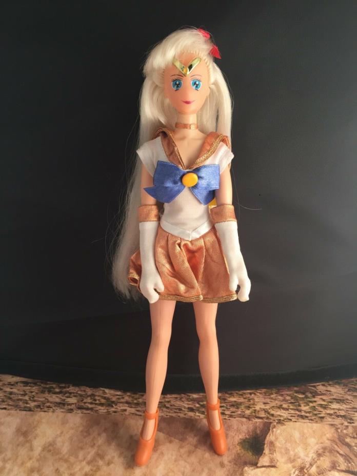 Sailor Moon Sailor Venus Fashion Doll Irwin Toys 11.5