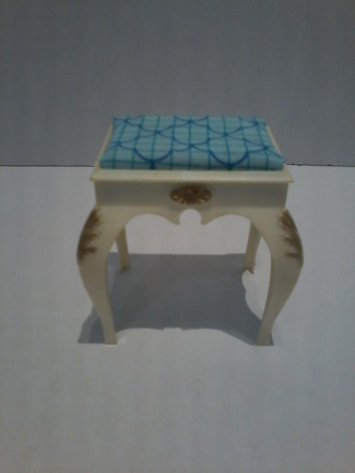 Vintage Sindy Doll Vanity Stool/Bench