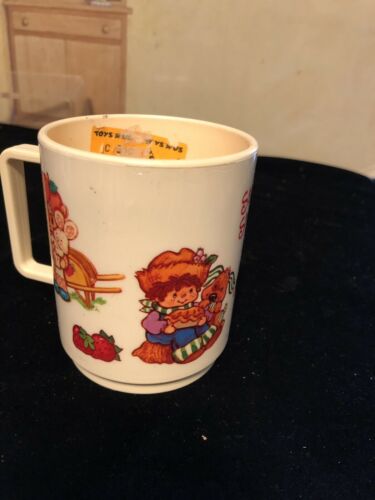 Vtg Strawberry Shortcake Hard Plastic Deka Cup Mug Beautiful