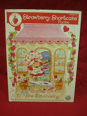 Vtg Strawberry Shortcake American Greeting 80s PUZZLE Smiles Are For Sharing TLC