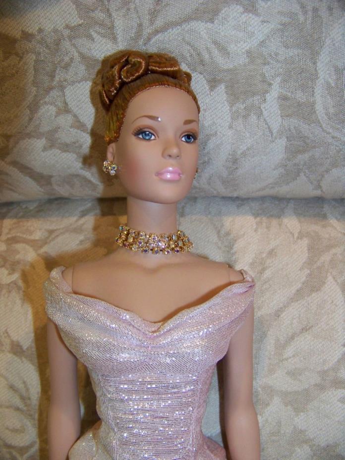TONNER PINK CHAMPAGNE TYLER WENTWORTH MIB