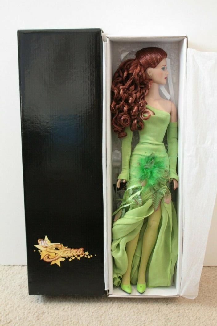 Tonner Sealed With a Kiss Poison Ivy 16