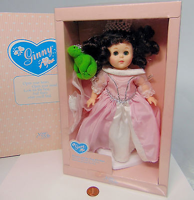 MIB Vogue Ginny PRINCESS & THE FROG Bride DOLL Wedding Tiara Veil Brush Stand