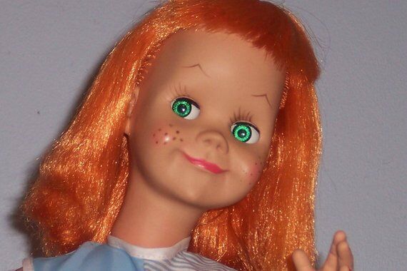22 INCH VOGUE BRIKETTE DOLL LONG HAIR -  FLIRTY GREEN EYES