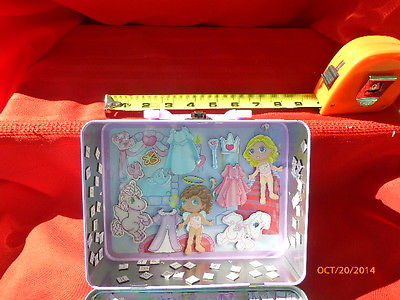 MAGNETIC PAPER DOLLS PLAY N PRETTY LUNCH BOX STYLE CASE CARRY ALONG CASE NICE