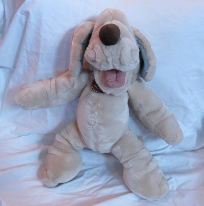 1981 Ganzbros Wrinkles the Dog approx 17