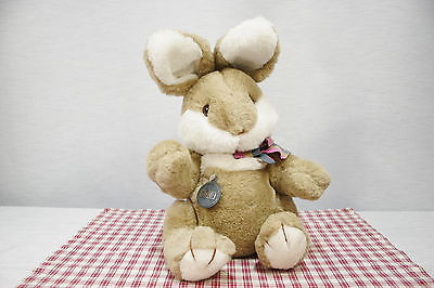 GUND Collectors Classic Jointed  Rabbit / Bunny w/ bow + hang tag (K6)