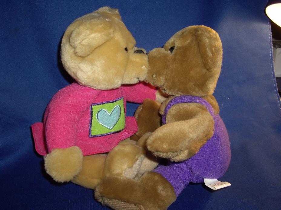 HALLMARK set of KISS KISS HEARTS TEDDY BEARS