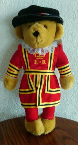 Merrythought Queen Elizabeth Royal Guard Bear Made in England 16