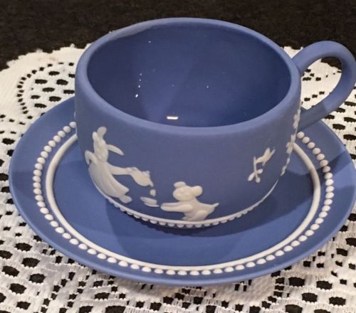 NEW IN BOX MUFFY VANDERBEAR CLUB EXCLUSIVE COLLECTORS TEACUP AND SAUCER