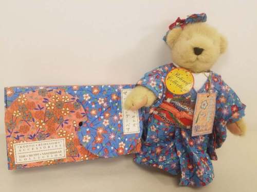 MUFFY - KYOTO BLOSSOMS BEAR and ACCESSORIES (SANDLES, FAN, BAG)