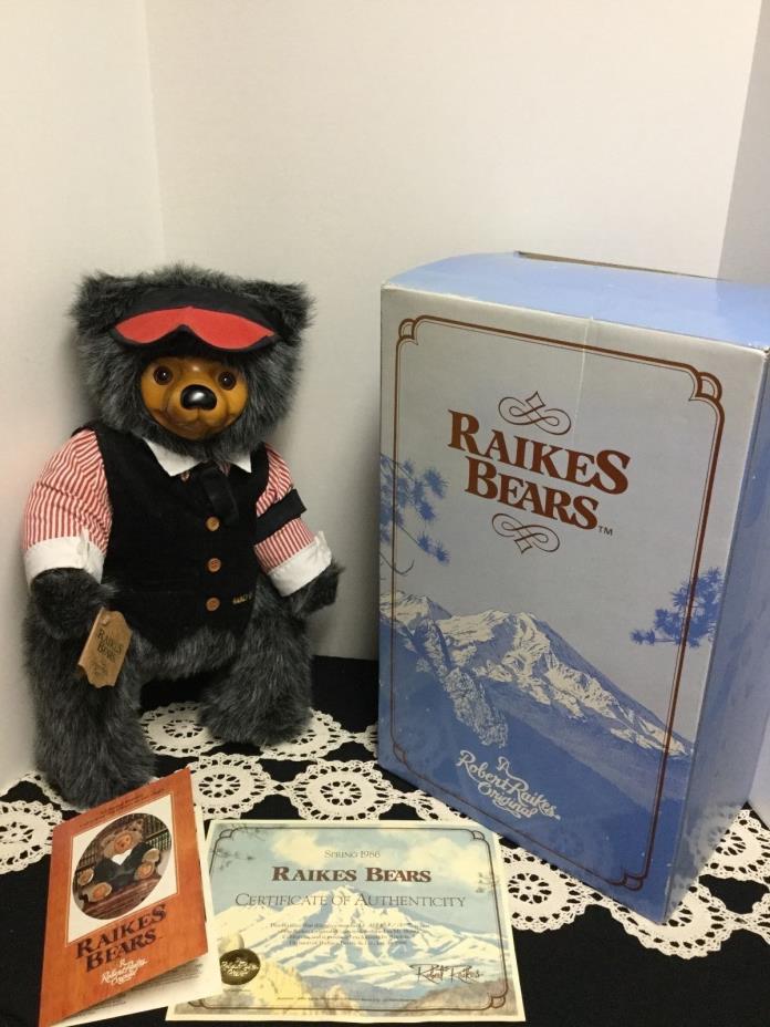 ROBERT RAIKES BEARS 1986 EDITION MAX  1890 LIFE STYLE NIB