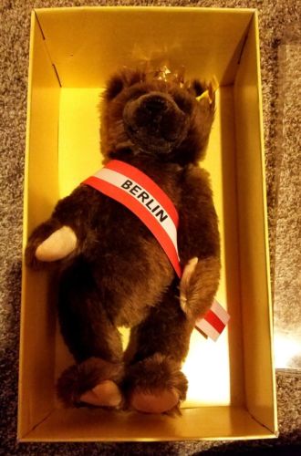 Berlin Bear Steiff in box w/ 24k Gold Crown Teddy 1985