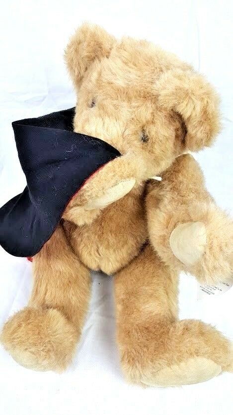 Vermont Teddy Bear Vintage 16