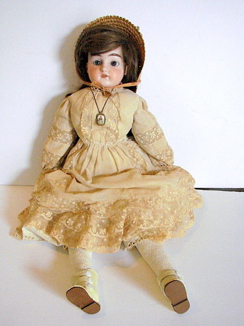 antique DARLING ..25