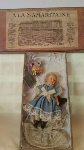 Vintage Mignonette Doll A La Samaritaine box set repro