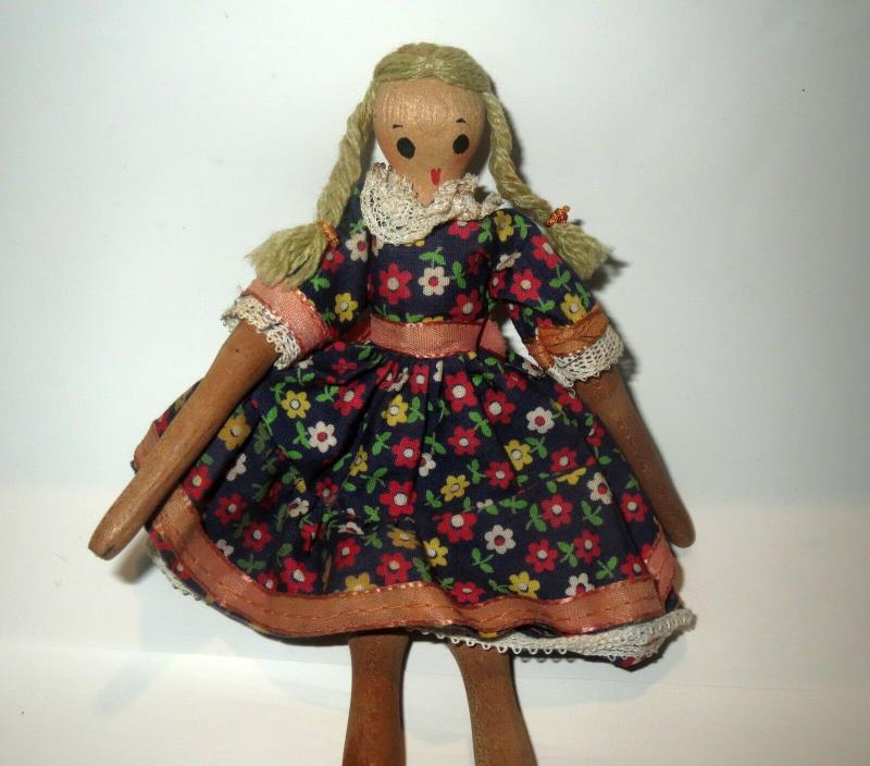 Antique German Miniature WOODEN PEG DOLL - BEAUTIFUL