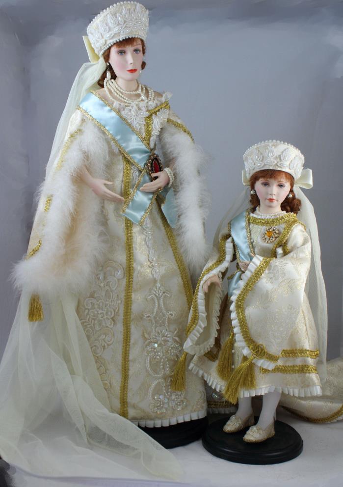 Crees and Coe, Alexandra and Anastasia dolls, Porcelain 1998 LE Offered as a Set