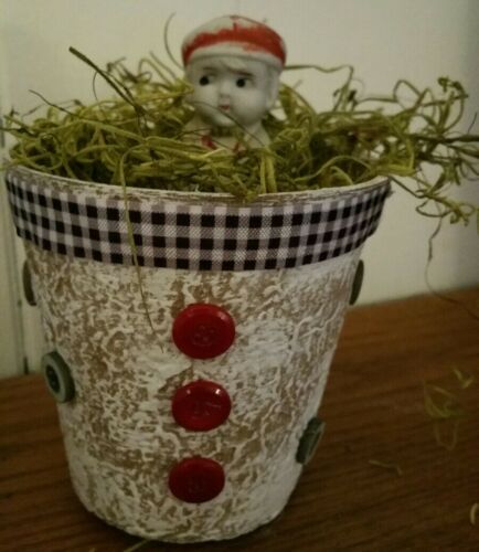 VINTAGE CERAMIC BISQUE FROZEN CHARLOTTE DOLL  ~ FIGURINE IN NEST BASKET