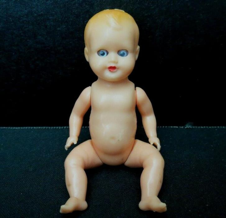 Vtg M Q  Italy Baby Doll Fully Jointed Sleepy Eyes Signed 4