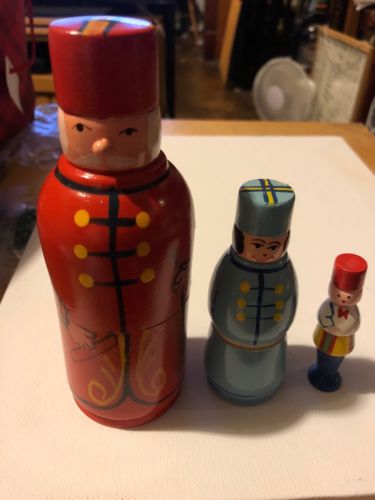 Vintage made In Poland Hand Painted Men