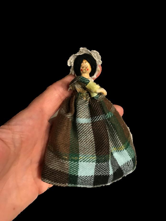 Clothespin doll Vintage 4.5 plaid dress lace bonnet Wood Clothes Pin Doll